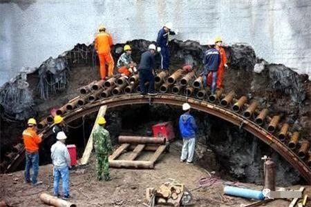 威县隧道钢花管支护案例